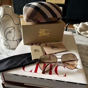 Burberry Aviators circa 2011